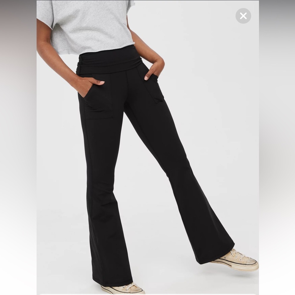 Aerie The Hugger High Waisted Foldover Flare Legging